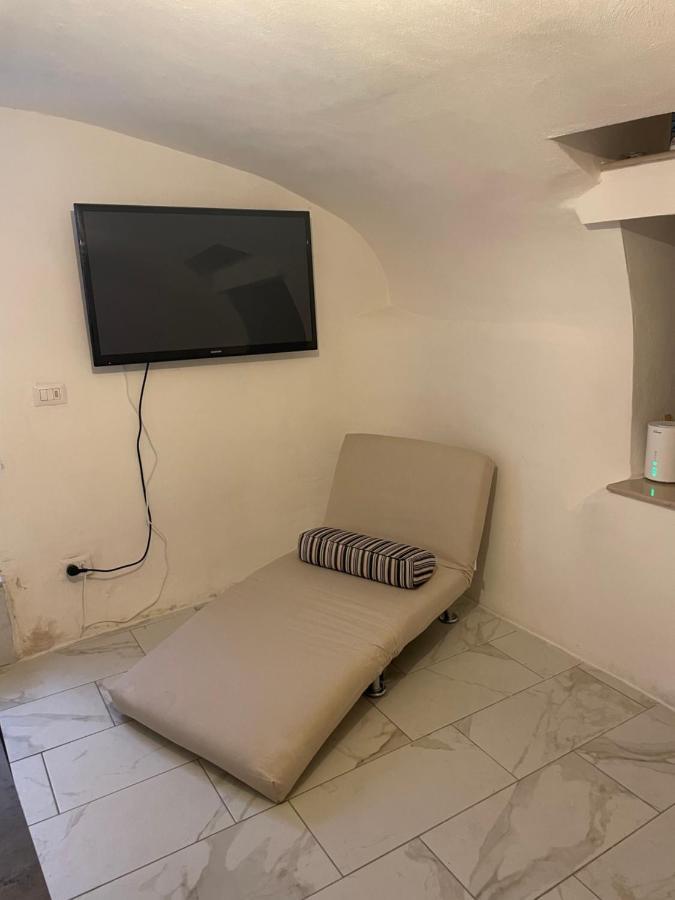 Bed and Breakfast Mory&Clary Cave Palese Airport Bari Exterior foto