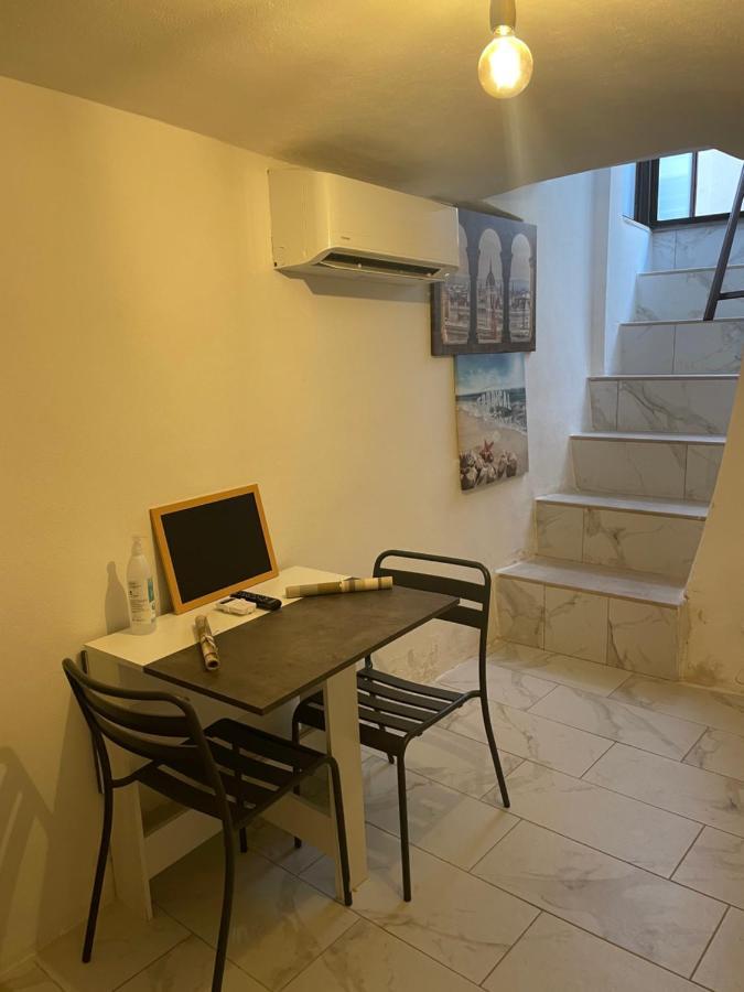 Bed and Breakfast Mory&Clary Cave Palese Airport Bari Exterior foto
